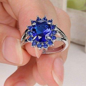 Round Halo Blu Sapphire Dinner Ring 7